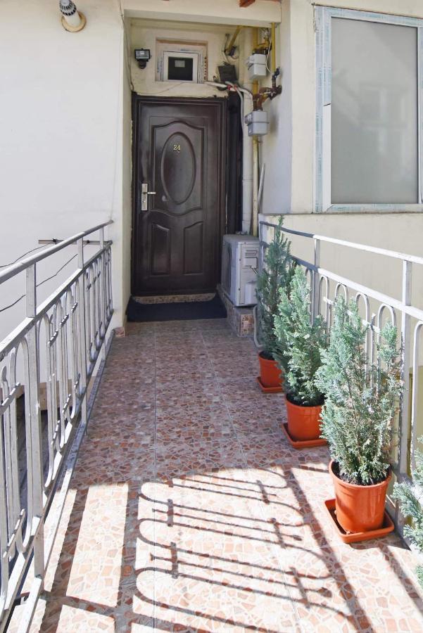 Bucharest Studio Екстериор снимка