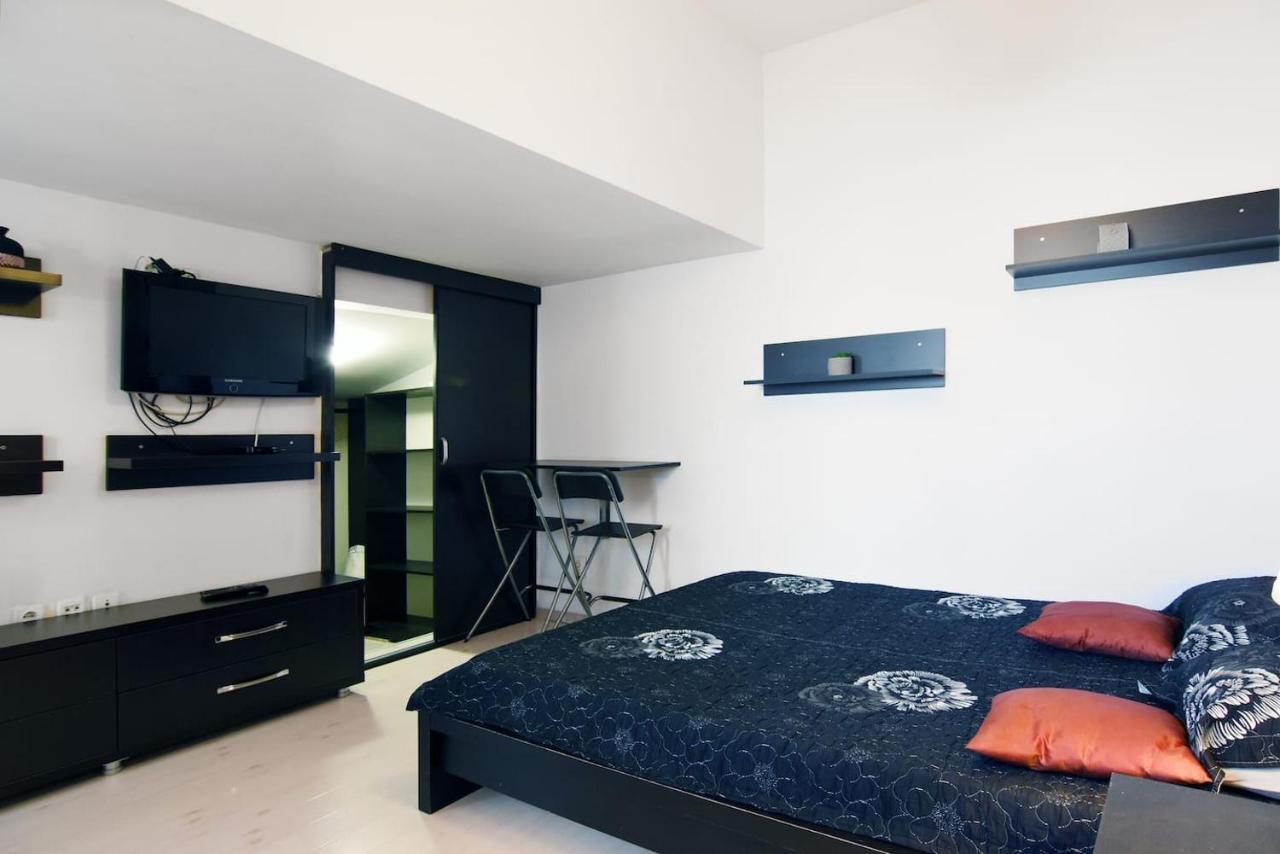 Bucharest Studio Екстериор снимка
